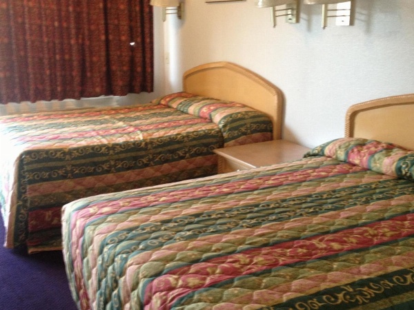 Todo 8 Motel image 3