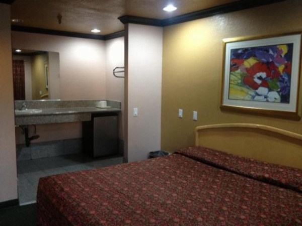 Todo 8 Motel image 6