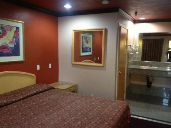 Todo 8 Motel image 8